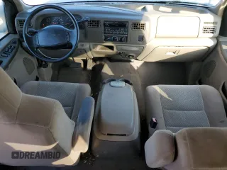 2002 Ford F-250 XL with VIN 1FTNW20S12EA04551, listed as a Copart auction lot 82785534 with 375,165 mi miles and Clean Title. Bid and sale history available at DreamBid. Image 8.