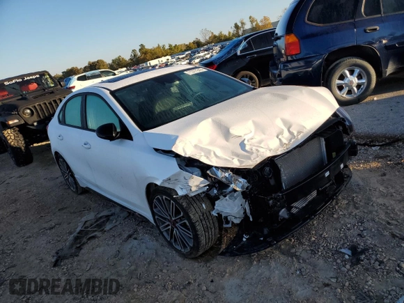 2023 Kia Forte GT with VIN 3KPF44AC0PE636286, listed as a Copart auction lot 71377243 with 9,496 mi miles and Salvage Title. Bid and sale history available at carsss.com. Image 4.