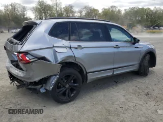 2024 Volkswagen Tiguan SE R-Line Black with VIN 3VVCB7AXXRM129869, listed as a Copart auction lot 53387585 with 8,563 mi miles and Salvage title. Bid and sale history available at DreamBid. Image 3.