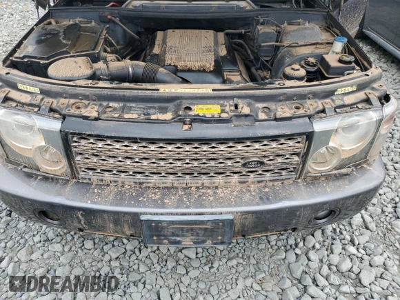 2004 Land Rover Range Rover HSE with VIN SALME114X4A178470, listed as a Copart auction lot 65686195 with Not provided miles and Salvage title. Bid and sale history available at DreamBid. Image 12.