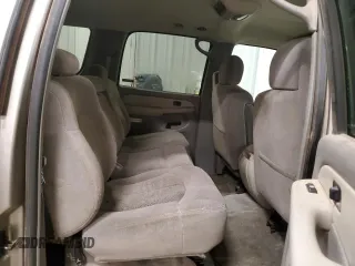 2001 Chevrolet Suburban LS с VIN 3GNFK16T11G159397, выставлен на аукционе Copart как лот 54366085 с пробегом 237 806 миль миль и Чистый • Clean title. История ставок и продаж доступна на DreamBid. Изображение 10.