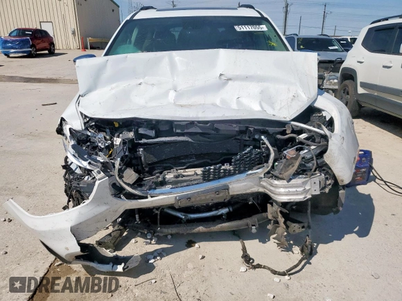 2022 Chrysler Pacifica Limited with VIN 2C4RC1GGXNR170127, listed as a Copart auction lot 51117055 with 71,470 mi miles and Salvage title. Bid and sale history available at DreamBid. Image 5.