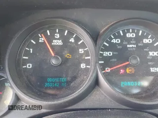 2009 Chevrolet Silverado 1500 Work Truck with VIN 1GCEC14X59Z198447, listed as a IAAI auction lot 41941725 with 250,142 mi miles and . Bid and sale history available at DreamBid. Image 7.