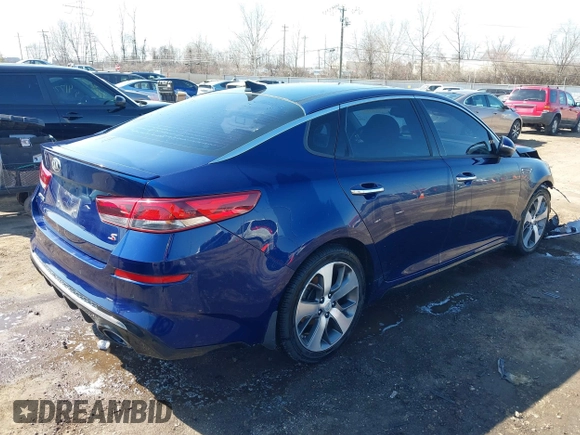 2019 Kia Optima LX with VIN 5XXGT4L35KG303814, listed as a IAAI auction lot 41769183 with 107,509 mi miles. Bid and sale history available at carsss.com. Image 4.