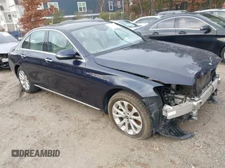 2019 Mercedes-Benz E-Class E 300 with VIN WDDZF4KB6KA531167, listed as a IAAI auction lot 41355270 with 54,611 mi miles. Bid and sale history available at carsss.com. Image 1.
