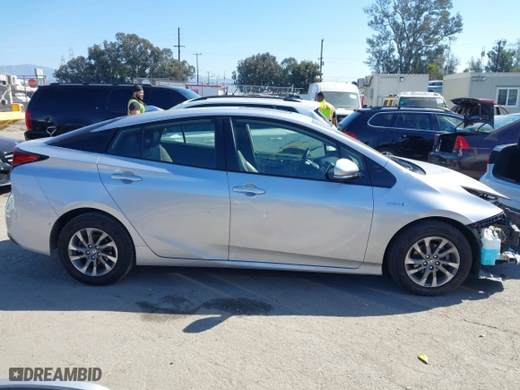 2019 Toyota Prius L Eco with VIN JTDKARFU5K3095256, listed as a IAAI auction lot 41594352 with 72,480 mi miles. Bid and sale history available at carsss.com. Image 14.