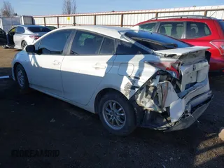 2016 Toyota Prius Two with VIN JTDKBRFU3G3013058, listed as a IAAI auction lot 41824822 with 137,392 mi miles. Bid and sale history available at carsss.com. Image 3.