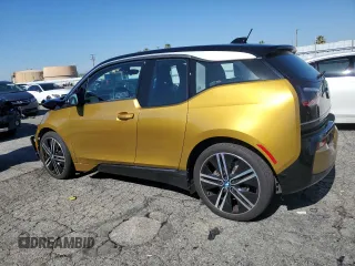 2021 BMW i3 with VIN WBY8P2C09M7H64854, listed as a Copart auction lot 44089394 with 33,224 mi miles. Bid and sale history available at carsss.com. Image 2.