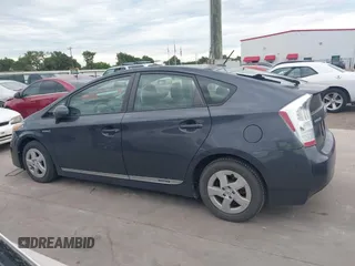 2011 Toyota Prius I z VIN JTDKN3DU6B1397817, wystawiony jako IAAI lot #42476902 z przebiegiem 172 942 mil mil oraz . Historia ofert i sprzedaży dostępna na DreamBid. Obrazek 14.