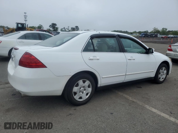 2006 Honda Accord LX with VIN 1HGCM56446A161108, listed as a Copart auction lot 58618095 with 202,573 mi miles and Clean title. Bid and sale history available at DreamBid. Image 3.