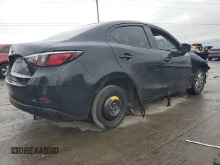 2016 Scion iA z VIN 3MYDLBZV9GY129875, wystawiony jako Copart lot #81368604 z przebiegiem 82 111 mil mil oraz Szkody całkowita. Historia ofert i sprzedaży dostępna na DreamBid. Obrazek 3.