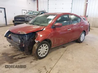 2018 Nissan Versa SV with VIN 3N1CN7AP2JK401310, listed as a IAAI auction lot 41664854 with 94,052 mi miles. Bid and sale history available at carsss.com. Image 17.