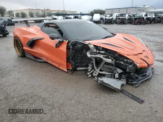 2021 Chevrolet Corvette 3LT with VIN 1G1YC3D40M5107561, listed as a Copart auction lot 45731354 with 5,438 mi miles and Salvage Title. Bid and sale history available at carsss.com. Image 4.