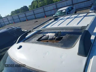 2007 Ford Explorer Sport Trac Limited z VIN 1FMEU33827UA01310, wystawiony jako IAAI lot #42180290 z przebiegiem 200 132 mil mil oraz . Historia ofert i sprzedaży dostępna na DreamBid. Obrazek 14.