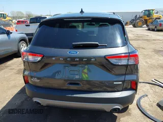 2020 Ford Escape SE with VIN 1FMCU0G67LUB91761, listed as a IAAI auction lot 41969161 with 66,965 mi miles and . Bid and sale history available at carsss.com. Image 17.