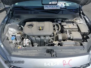 2024 Kia Forte LXS z VIN 3KPF24AD1RE748029, wystawiony jako IAAI lot #42107090 z przebiegiem 27 832 mil mil oraz . Historia ofert i sprzedaży dostępna na DreamBid. Obrazek 10.