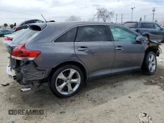 2015 Toyota Venza XLE z VIN 4T3ZK3BB3FU074423, wystawiony jako Copart lot #52941885 z przebiegiem 111 165 mil mil oraz Szkoda całkowita • Salvage title. Historia ofert i sprzedaży dostępna na DreamBid. Obrazek 3.
