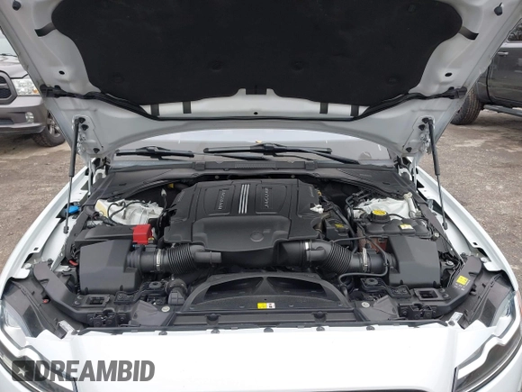 2018 Jaguar XF with VIN SAJBG4FV9JCY55697, listed as a IAAI auction lot 41406469 with 55,572 mi miles and . Bid and sale history available at DreamBid. Image 10.