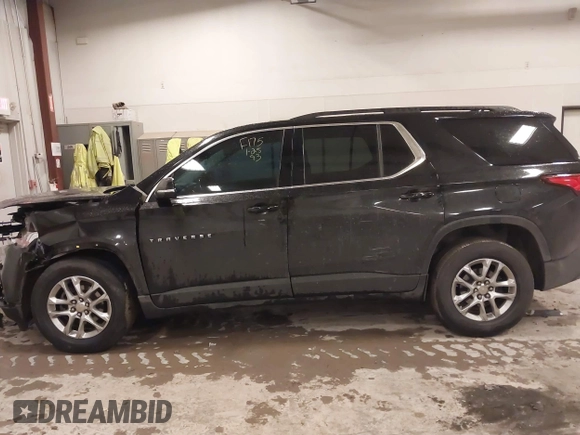 2019 Chevrolet Traverse LT Cloth with VIN 1GNERGKW2KJ129139, listed as a IAAI auction lot 41483057 with 219,032 mi miles. Bid and sale history available at carsss.com. Image 14.