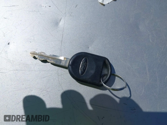 2007 Ford Escape XLT с VIN 1FMYU93197KB68777, выставлен на аукционе IAAI как лот 41996027 с пробегом 206 497 миль миль и . История ставок и продаж доступна на DreamBid. Изображение 11.