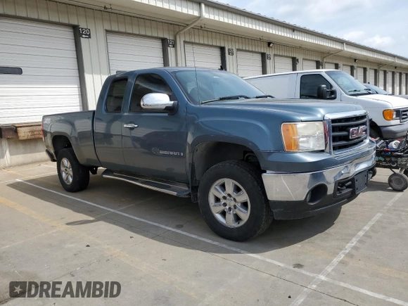 2008 GMC Sierra 1500 SLE1 z VIN 1GTEK19008Z173047, wystawiony jako Copart lot #55492825 z przebiegiem 295 701 mil mil oraz Szkoda całkowita • Salvage title. Historia ofert i sprzedaży dostępna na DreamBid. Obrazek 4.