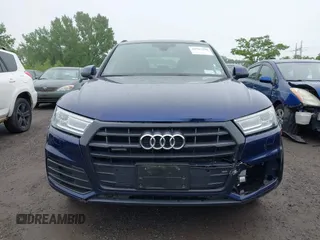 2020 Audi Q5 Premium with VIN WA1ANAFY6L2075135, listed as a IAAI auction lot 42517528 with 49,873 mi miles and . Bid and sale history available at DreamBid. Image 12.