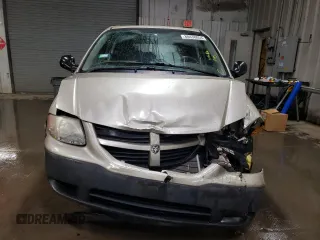 2005 Dodge Caravan SE with VIN 1D4GP25B55B269898, listed as a Copart auction lot 80438054 with 71,865 mi miles and Salvage title. Bid and sale history available at DreamBid. Image 5.