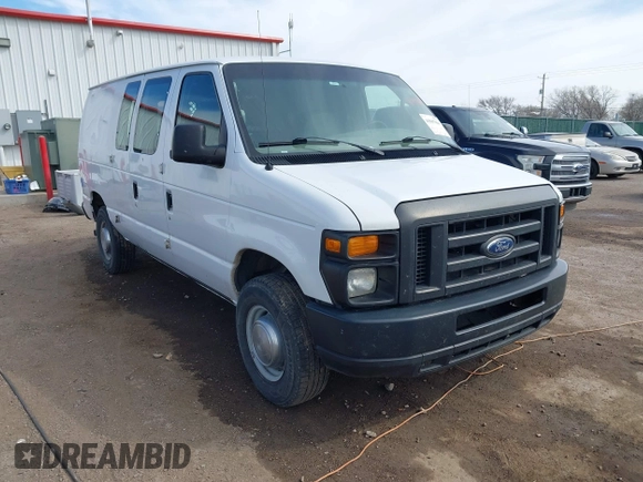 2008 Ford Econoline Cargo Commercial z VIN 1FTNE24L48DB49555, wystawiony jako IAAI lot #41847864 z przebiegiem 150 467 mil mil oraz . Historia ofert i sprzedaży dostępna na DreamBid. Obrazek 1.