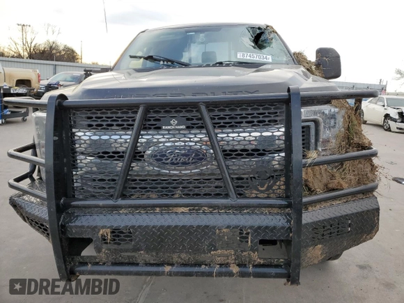 2017 Ford Super Duty F-250 SRW XLT with VIN 1FTBF2B61HEE97613, listed as a Copart auction lot 87457034 with 147,853 mi miles and Salvage Title. Bid and sale history available at carsss.com. Image 5.