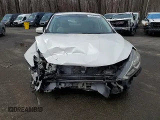 2016 Nissan Sentra SV with VIN 3N1AB7AP1GY289931, listed as a Copart auction lot 51043865 with 81,912 mi miles and Salvage Title. Bid and sale history available at DreamBid. Image 5.