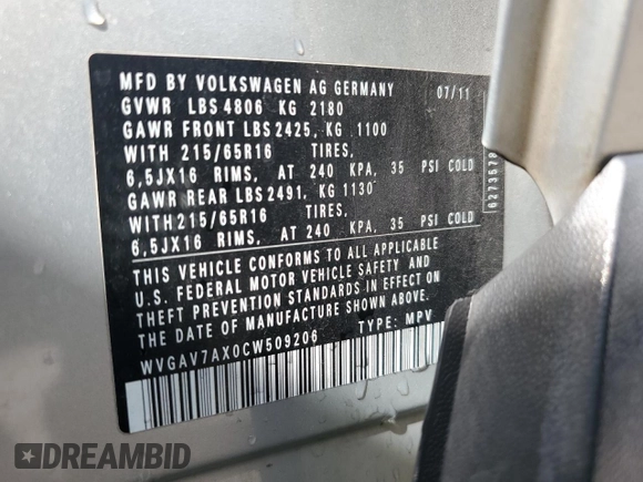 2012 Volkswagen Tiguan SE z VIN WVGAV7AX0CW509206, wystawiony jako Copart lot #52226395 z przebiegiem 108 922 mil mil oraz Szkody całkowita. Historia ofert i sprzedaży dostępna na DreamBid. Obrazek 13.