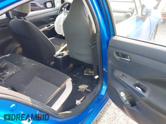 2021 Nissan Versa SV with VIN 3N1CN8EV2ML829908, listed as a IAAI auction lot 42416892 with 95,770 mi miles and . Bid and sale history available at DreamBid. Image 8.