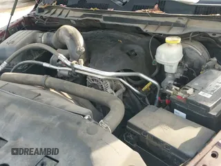 2017 Ram 1500 Big Horn z VIN 1C6RR6LT0HS514041, wystawiony jako IAAI lot #42028359 z przebiegiem 102 410 mil mil oraz . Historia ofert i sprzedaży dostępna na DreamBid. Obrazek 18.