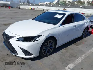 2019 Lexus ES 350 with VIN 58ABZ1B1XKU043349, listed as a IAAI auction lot 42272317 with 90,182 mi miles and . Bid and sale history available at DreamBid. Image 18.