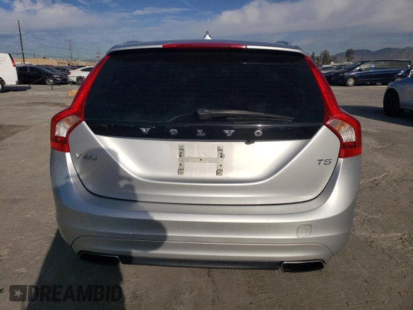 2017 Volvo V60 Premier with VIN YV140MEK9H1372844, listed as a Copart auction lot 44584685 with 131,025 mi miles and Salvage Title. Bid and sale history available at carsss.com. Image 6.