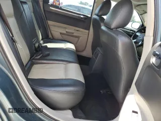 2005 Chrysler 300 Touring z VIN 2C3JA53G95H546536, wystawiony jako Copart lot #60667575 z przebiegiem 163 625 mil mil oraz Szkoda całkowita • Salvage title. Historia ofert i sprzedaży dostępna na DreamBid. Obrazek 10.
