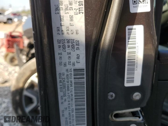 2019 Jeep Compass Trailhawk with VIN 3C4NJDDB5KT722026, listed as a Copart auction lot 52824885 with 105,727 mi miles and Salvage title. Bid and sale history available at DreamBid. Image 13.