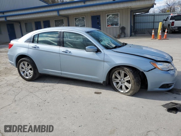 2013 Chrysler 200 Touring with VIN 1C3CCBBB0DN505774, listed as a Copart auction lot 49879705 with 150,453 mi miles and Salvage Title. Bid and sale history available at DreamBid. Image 4.