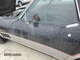 1969 Chevrolet Corvette z VIN 1946795712213, wystawiony jako Copart lot #74741564 z przebiegiem 92 858 mil mil oraz Szkoda całkowita • Salvage title. Historia ofert i sprzedaży dostępna na DreamBid. Obrazek 7.