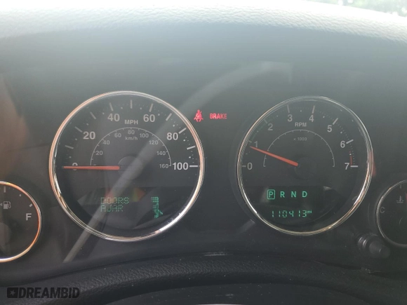 2018 Jeep Wrangler JK Unlimited Sahara with VIN 1C4BJWEG8JL873719, listed as a Copart auction lot 64660824 with 110,413 mi miles and Salvage Title. Bid and sale history available at carsss.com. Image 9.