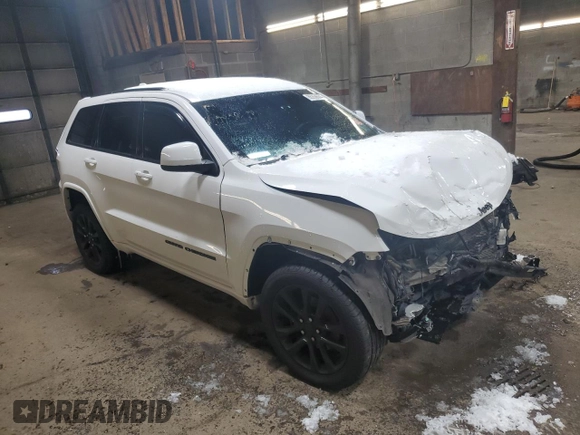 2018 Jeep Grand Cherokee Laredo E with VIN 1C4RJFAG0JC226011, listed as a Copart auction lot 86358634 with 84,502 mi miles and Non Repairable. Bid and sale history available at DreamBid. Image 4.