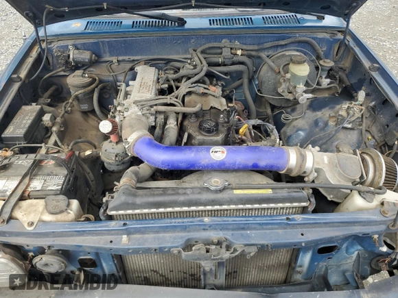 1994 Toyota Pickup z VIN 4TARN81A0RZ265181, wystawiony jako Copart lot #57574195 z przebiegiem 204 684 mil mil oraz Szkoda całkowita • Salvage title. Historia ofert i sprzedaży dostępna na DreamBid. Obrazek 11.