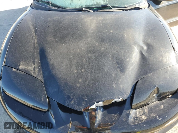 2001 Pontiac Firebird Firebird с VIN 2G2FS22K912147016, выставлен на аукционе Copart как лот 87510625 с пробегом 175 695 миль миль и Списание • Salvage title. История ставок и продаж доступна на DreamBid. Изображение 12.