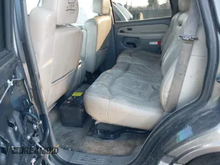 2001 Chevrolet Tahoe LT with VIN 1GNEC13T41J132352, listed as a IAAI auction lot 41490904 with Not provided miles and . Bid and sale history available at DreamBid. Image 8.