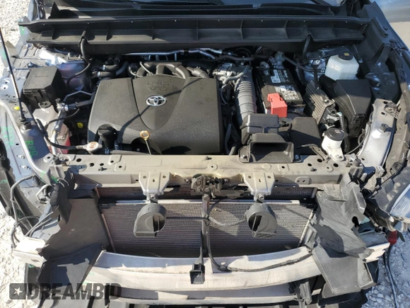 2021 Toyota Highlander L z VIN 5TDZZRAH2MS067837, wystawiony jako Copart lot #57457195 z przebiegiem 53 904 mil mil oraz Szkoda całkowita • Salvage title. Historia ofert i sprzedaży dostępna na DreamBid. Obrazek 11.