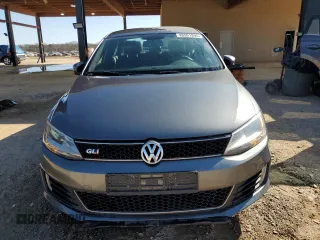2013 Volkswagen Jetta GLI Autobahn z VIN 3VW4A7AJ0DM221810, wystawiony jako Copart lot #48561895 z przebiegiem 132 921 mil mil oraz Szkoda całkowita • Salvage title. Historia ofert i sprzedaży dostępna na DreamBid. Obrazek 5.
