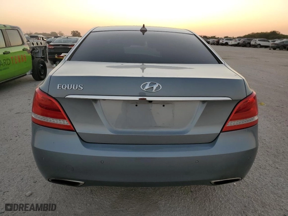 2016 Hyundai Equus Signature with VIN KMHGH4JH6GU101223, listed as a Copart auction lot 75512034 with 66,921 mi miles and Salvage Title. Bid and sale history available at carsss.com. Image 6.