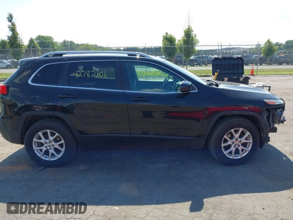 2016 Jeep Cherokee Latitude с VIN 1C4PJMCSXGW155050, выставлен на аукционе IAAI как лот 42782107 с пробегом 138 437 миль миль и . История ставок и продаж доступна на DreamBid. Изображение 13.