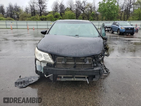 2012 Toyota Camry XLE z VIN 4T1BD1FK8CU001921, wystawiony jako Copart lot #57861715 z przebiegiem Nie podano mil oraz Szkoda całkowita • Salvage title. Historia ofert i sprzedaży dostępna na DreamBid. Obrazek 5.