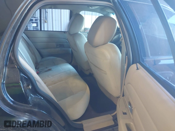 2004 Ford Police Interceptor Base w/3.27 Axle with VIN 2FAFP71W54X106510, listed as a IAAI auction lot 42596201 with 183,680 mi miles and . Bid and sale history available at DreamBid. Image 8.